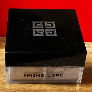 GIVENCHY PRISM LIBRE Travel 4-COLOR LOOSE POWDER 02 (original)